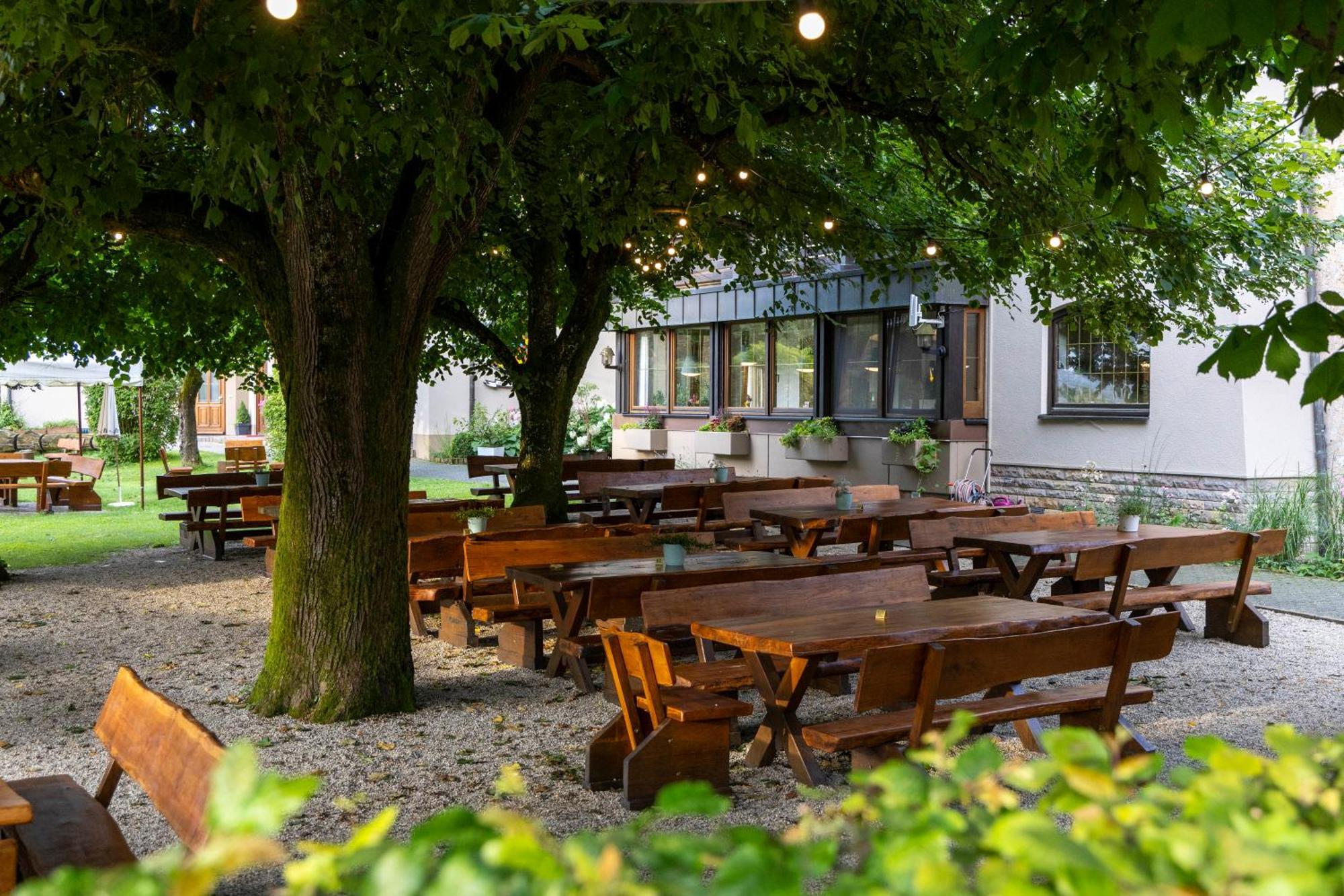 Hotel Lindenhof Hubmersberg Pommelsbrunn Exterior photo